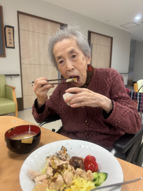 ベトナム料理を召し上がりましょう