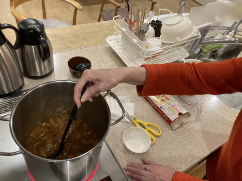 みんなでカレー作り